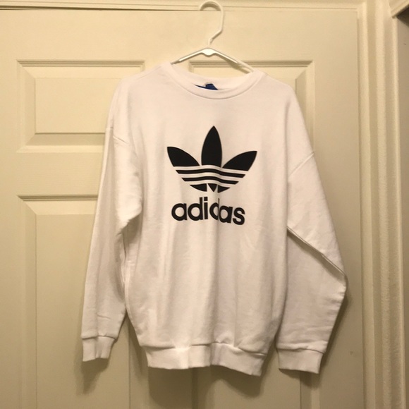 adidas oversized crew neck sweatshirt